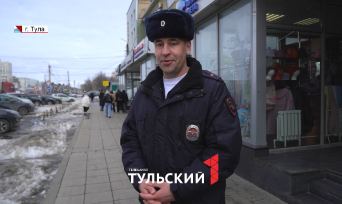 В Туле полицейский спас женщину с младенцем от пьяного дебошира