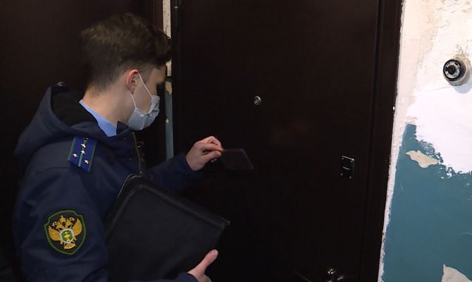 Предприимчивый туляк прописал в двухкомнатной квартире почти 50 человек