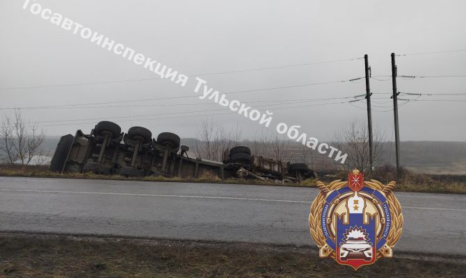 В Новомосковске 40-летний мужчина улетел в кювет