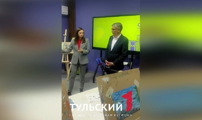 Дмитрий Миляев оценил студию звукозаписи в Новомосковске