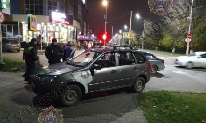 13-летнего мальчика госпитализировали после ДТП в Новомосковске