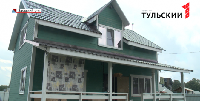 Москвичке продали «новый дом со старыми дырами» в Заокском районе