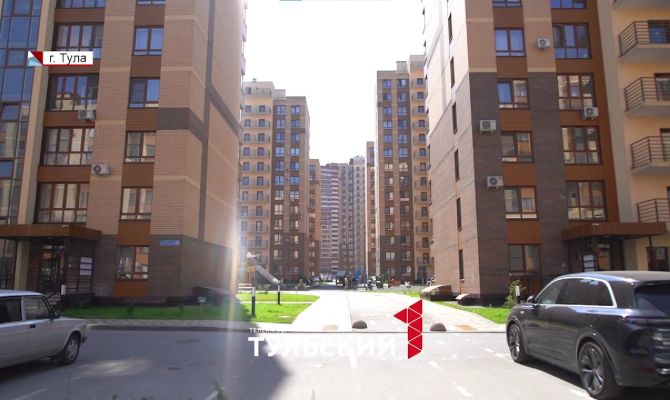 В тульском ЖК "Времена года" жители 2 месяца платят за несуществующую уборку