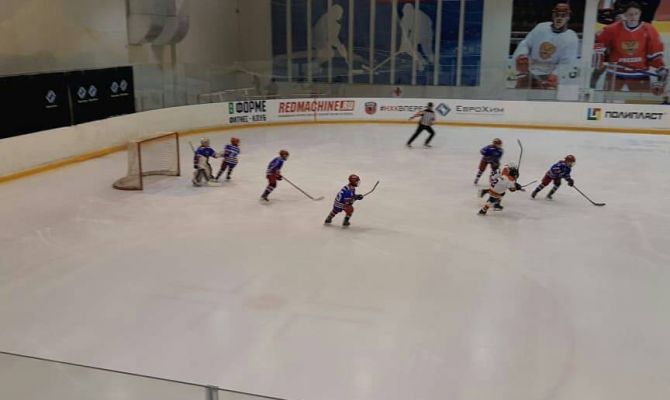 На Турнире памяти маршала Жукова новомосковские спортсмены дважды победили