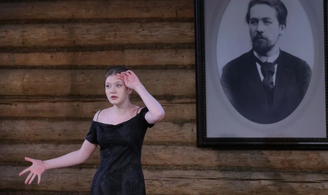 Студентка из Тулы стала лауреатом конкурса чтецов имени Чехова