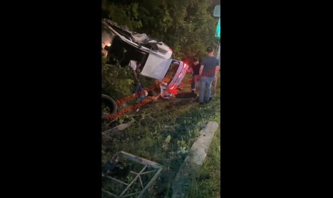 Стали известны подробности жесткого ДТП на трассе М-2 "Крым" у деревни Ямны