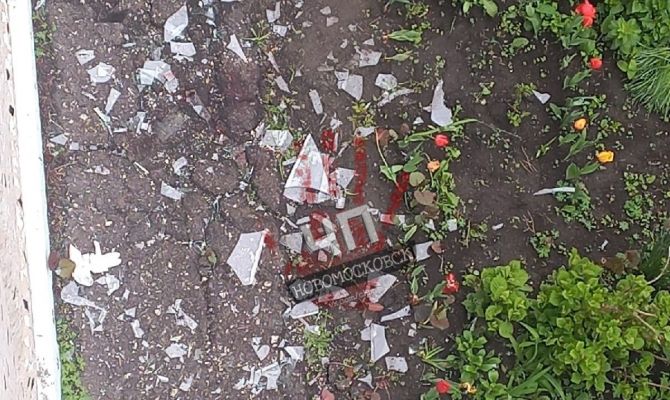 Житель Новомосковска погиб после падения со 2 этажа