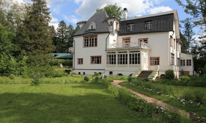 В Туле вновь открывается музей-заповедник Василия Поленова