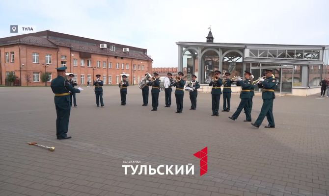 Оркестр Росгвардии дал концерт в Тульском кремле