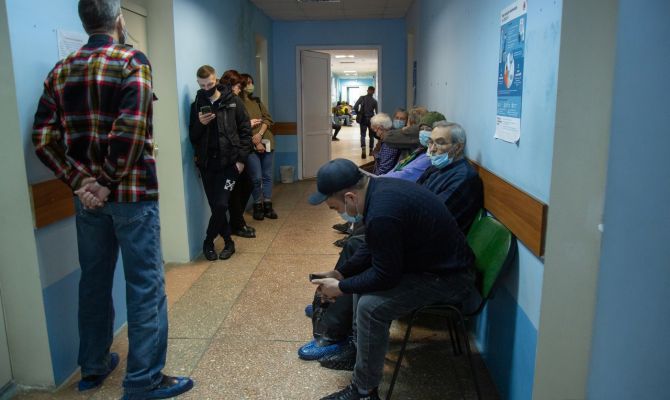 В Тульской области зафиксировали новые случаи гонконгского гриппа: как уберечь себя от болезни