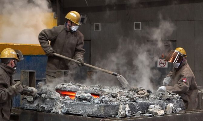 Тульский завод ЕВРАЗ проводит акцию «Стань металлургом»