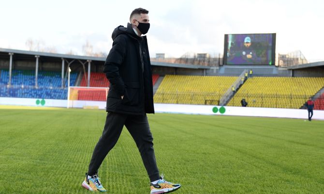 В Туле стартует матч "Арсенал" - ЦСКА