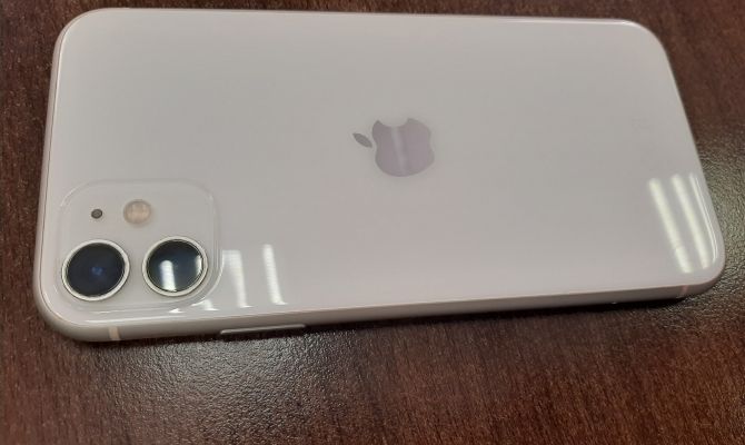 Как за автомобиль: озвучены цены на новый iPhone 15