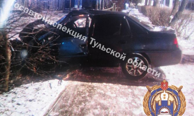 Два несовершеннолетних юноши пострадали в ДТП в Туле