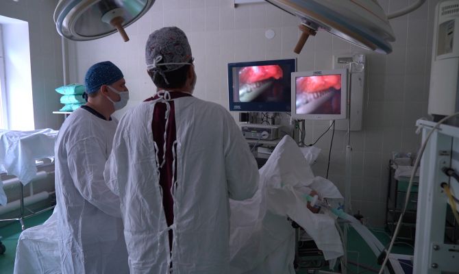 В Туле провели первую лапароскопическую операцию пациенту с Болезнью Крона