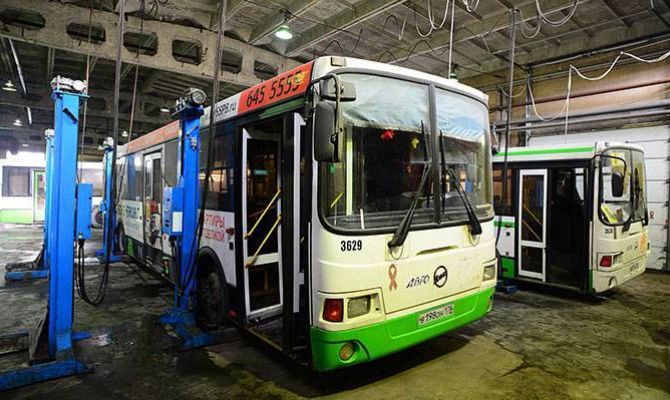 Техосмотр пассажирских автобусов могут снова передать ГИБДД