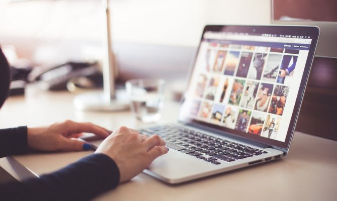 Российских учителей научат вести себя в соцсетях