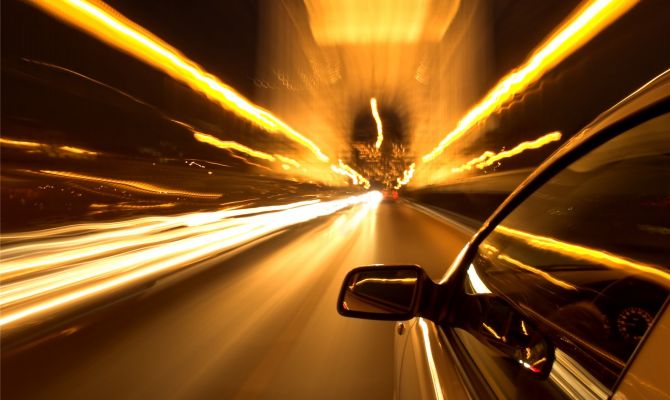 На российских дорогах могут разрешить скорость 130 км/ч