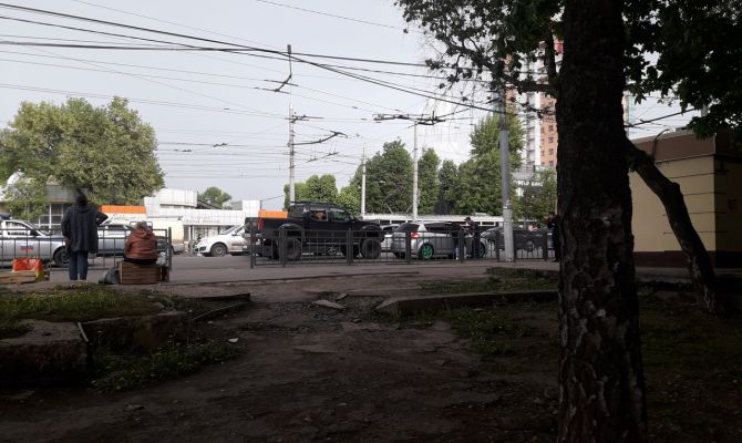 На проспекте Ленина в Туле столкнулись кроссовер и легковушка