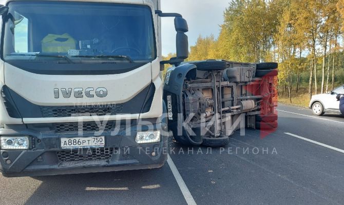 Массовое ДТП под Тулой: пострадали 3 человека