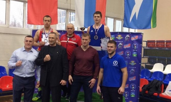 Туляк завоевал «серебро» на первенстве ЦФО по боксу 