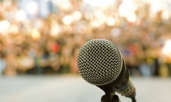 Центральный парк поздравит женщин с 8 марта