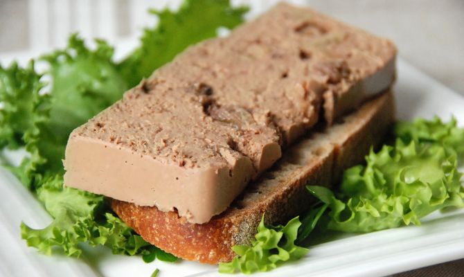 Паштет из куриной печени попал в «черный список»