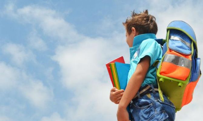 Врачи рассказали, как подготовить первоклассников к школе