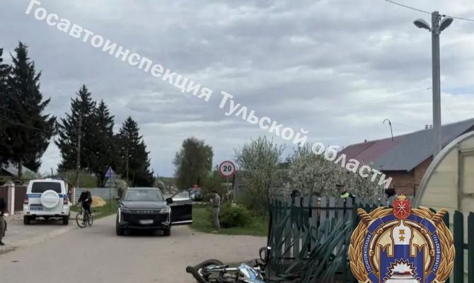 В рабочем поселке Теплое 38-летний водитель без прав устроил ДТП