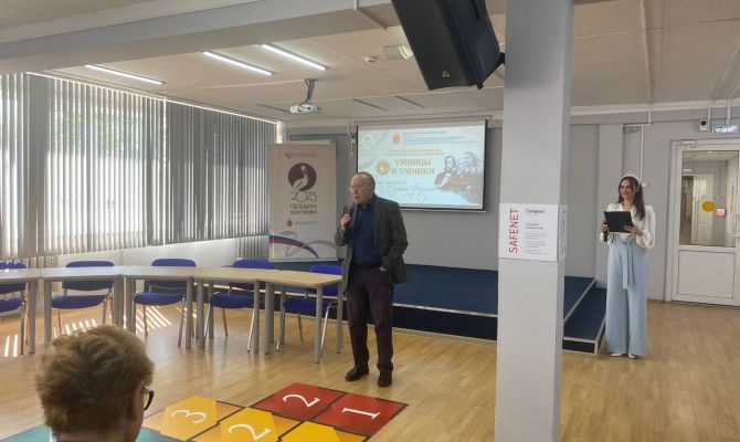 Телеведущий Юрий Вяземский проводит в Туле отбор на программу "Умницы и умники"