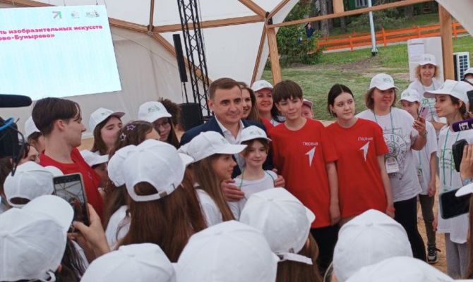 Татьяна Голикова и Алексей Дюмин открыли фестиваль изобразительных искусств под Алексином