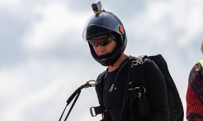 Туляк после перелома позвоночника занял 3 место на Кубке России по парашютному спорту