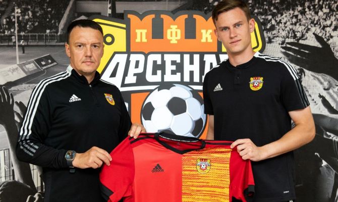 Вратарь Никита Кокарев перешел в тульский "Арсенал"