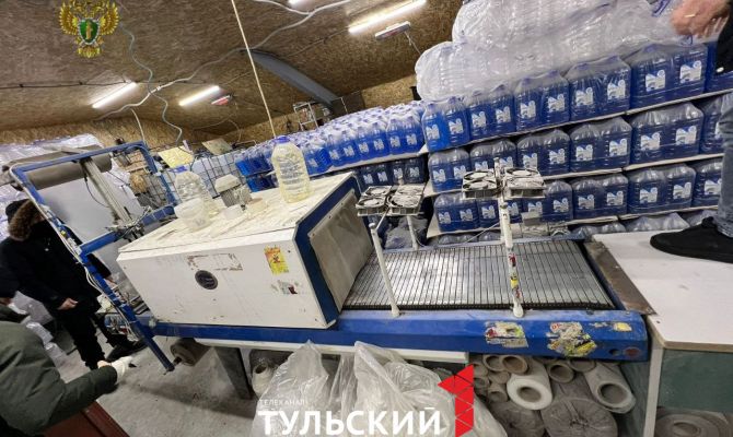 В Тульской области нашли незаконное производство ядовитого стеклоомывателя