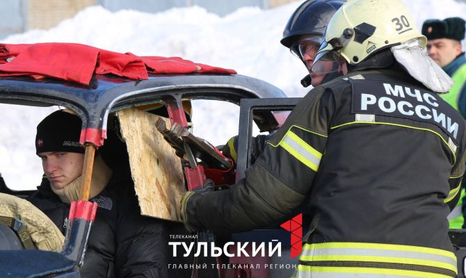 Спасатели назвали предметы в машине, которые могут спасти жизнь