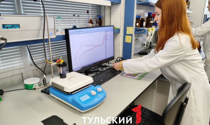 Тульские ученые изобрели глюкометр с расширенным функционалом и получили новые наноматериалы