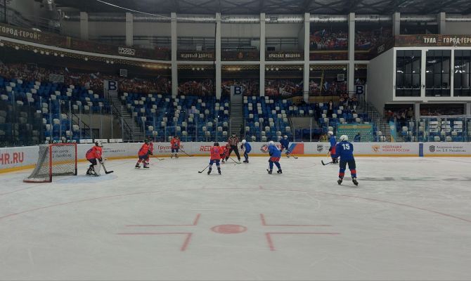 В Туле стартовал областной кубок по дворовому хоккею «Шаг в жизнь»