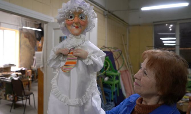 Актеры тульского Театра кукол рассказали о ритуалах перед выходом на сцену