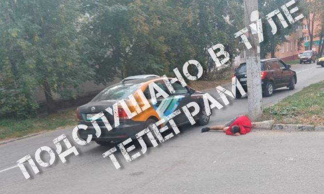 В Туле на улице Ползунова пешехода сбил автомобиль каршеринга