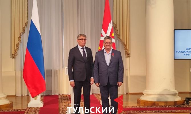 Дмитрий Миляев вручил государственные и региональные награды бойцам СВО и тульским врачам