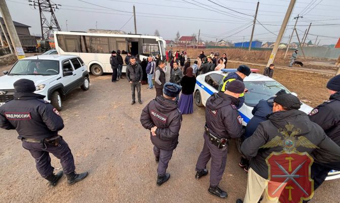 Тульские полицейские проводят рейд по нарушителям в Плеханово