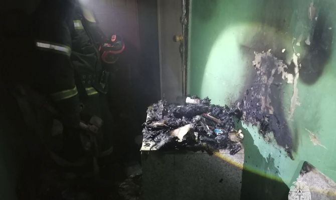 За сутки тульские спасатели потушили два пожара