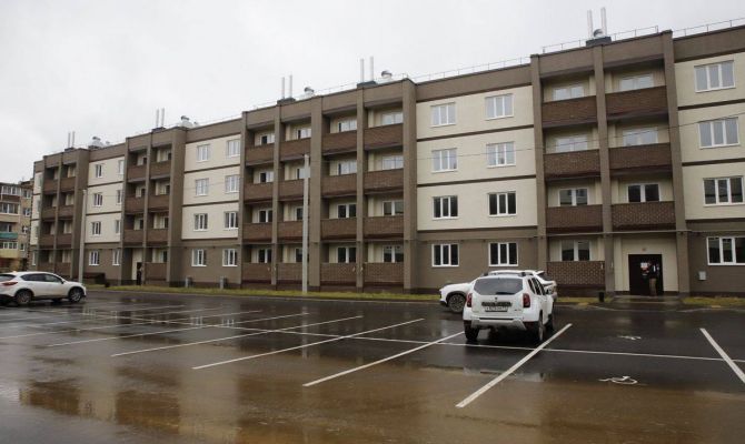 Более 500 детей-сирот получили жилье в Тульской области