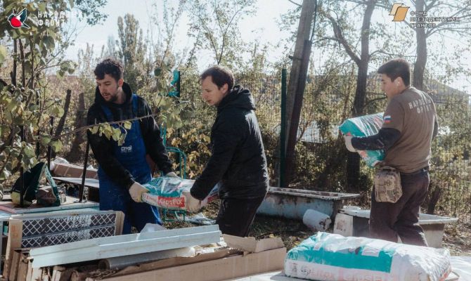 Тульские активисты вернулись из командировки в Донбасс и Запорожье