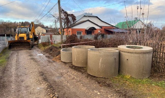 В Плавске досрочно заменят канализацию на улице Пушкина