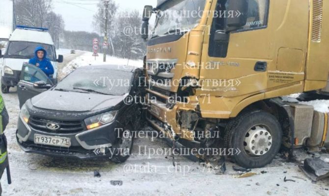 Стали известны новые участники ДТП близ Богучарово