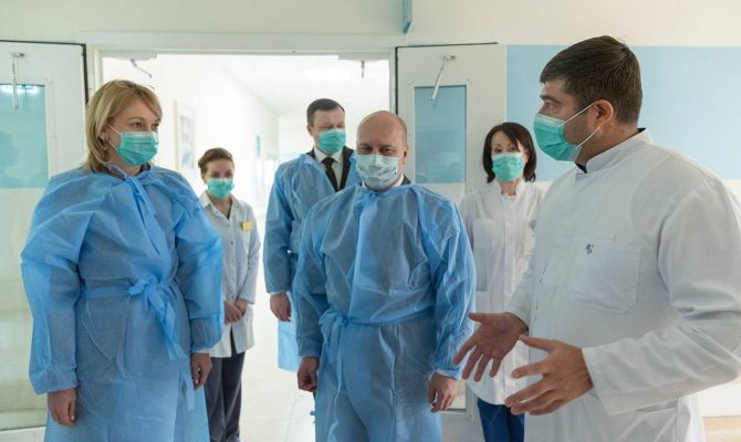 Дмитрий Миляев: безопасность матерей и новорожденных в приоритете региона