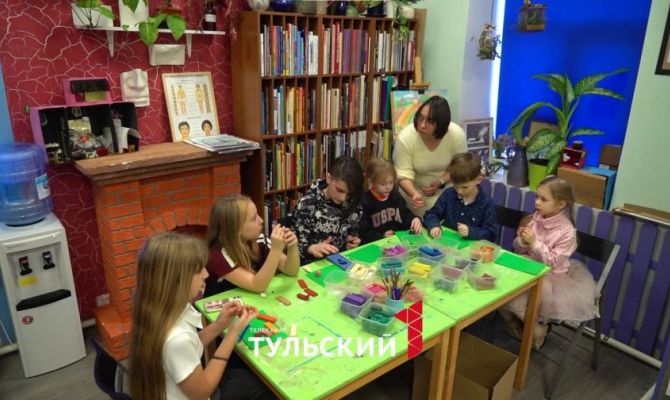 Выпускница ВГИКа бесплатно учит юных туляков делать мультики