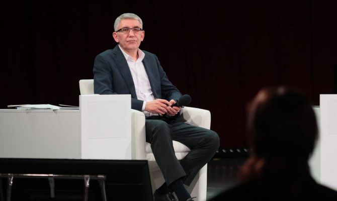 Миляев предложил создать межпоселковые модульные ДК