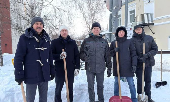 В Туле стартовал снежный субботник